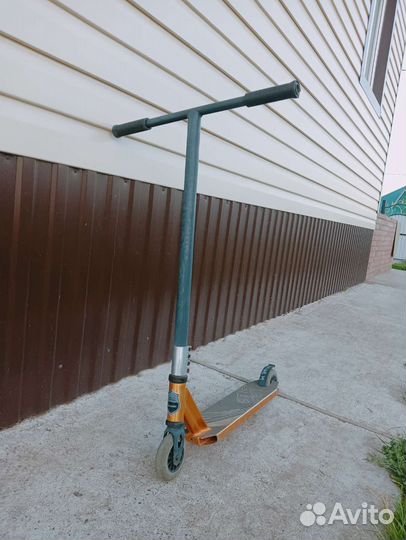 Трюковой самокат