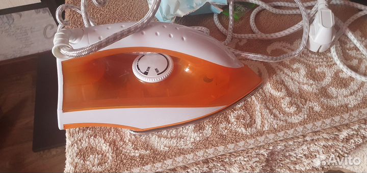 Утюг новый