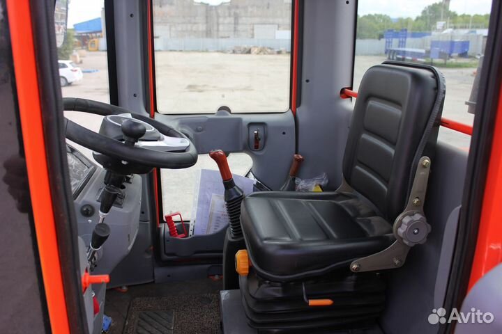 Фронтальный погрузчик Redstar 200S, 2023