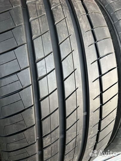 Kapsen RS26 Practical Max HP 245/45 R20 111Y