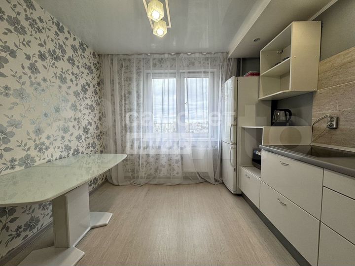 3-к. квартира, 74,3 м², 14/17 эт.