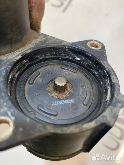 Мотор стояночного тормоза Volkswagen Passat B6 2.0