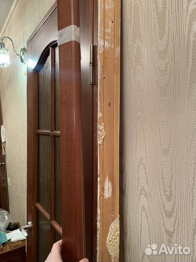 Дверь с коробкой межкомнатная