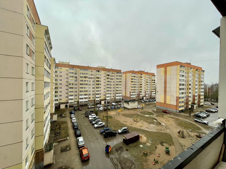 2-к. квартира, 60 м², 6/10 эт.