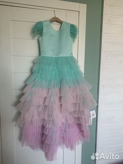 Платье 134-140, 1 раз одели на выпускной