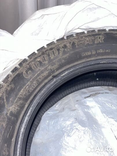 Goodyear UltraGrip Ice 2 185/60 R15 88T