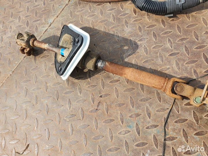 Hyundai Sonata NF карданчик рулевой