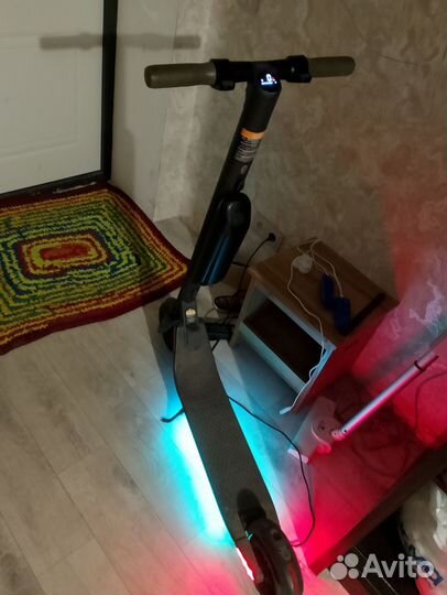 Электросамокат ninebot es4