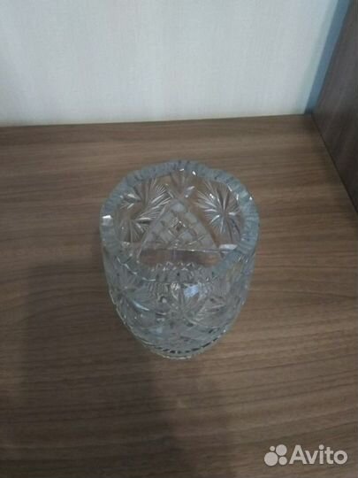 Хрустальные вазы