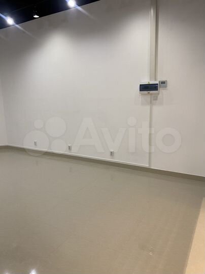 Торговая площадь, 48.5 м²/ 40м / 18м