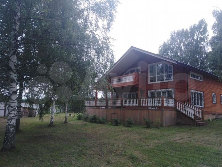 Дом 200 м² на участке 28 сот.