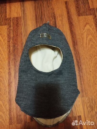 Перчатки и шлем