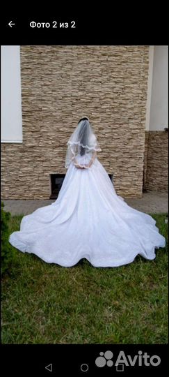 Свадебное платье