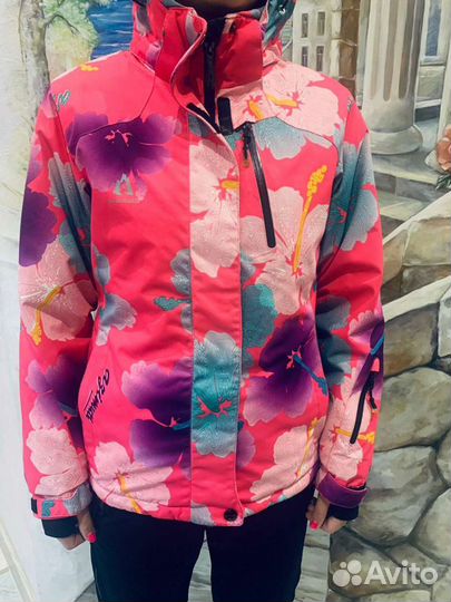 Горнолыжный костюм женский