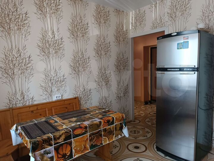 1-к. квартира, 42 м², 2/10 эт.