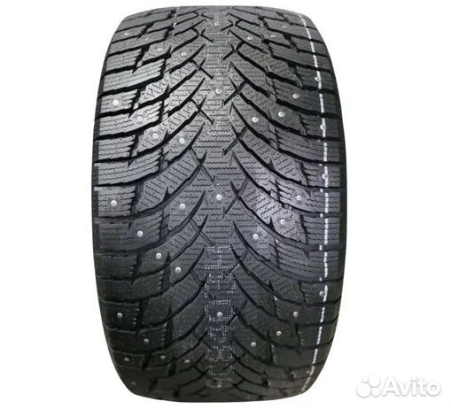 Tourador Ice Star TSW1 245/40 R19 и 275/35 R19 100T