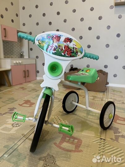 Детский трехколесный велосипед