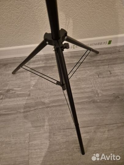 Кольцо с подставкой под телефон