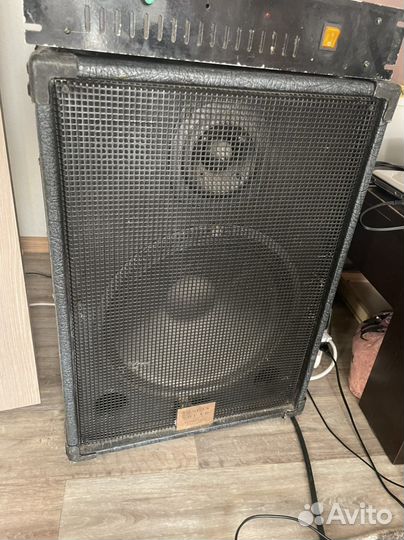 Колонки эстрадные (концертные)