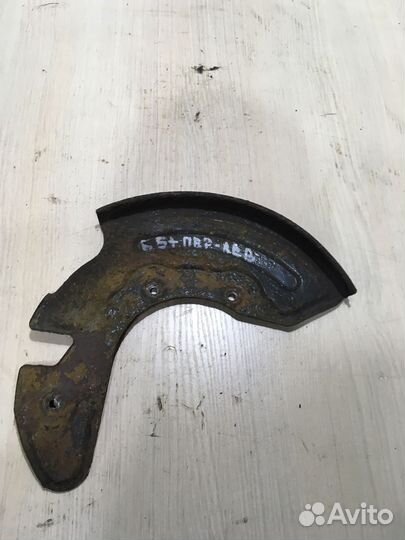 Пыльник тормозного диска фольксваген пассат Б5