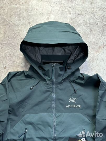 Ветровка Arc'teryx Beta AR navy