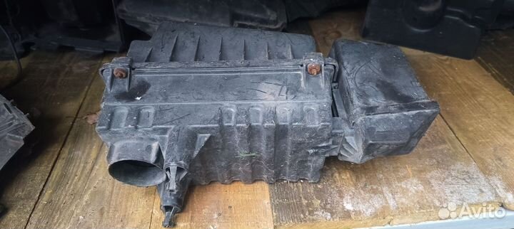 Корпус воздушного фильтра фокус 1