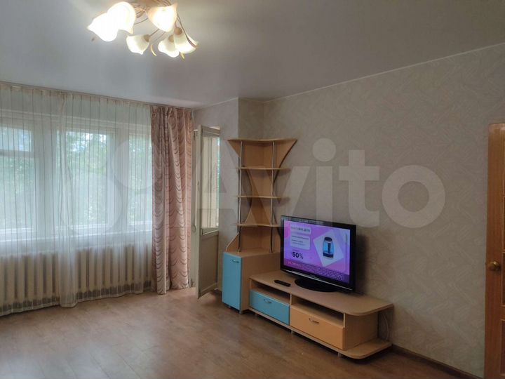 1-к. квартира, 43 м², 2/5 эт.