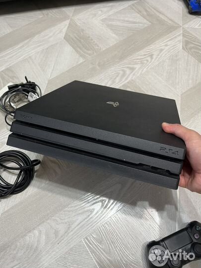 Sony playstation 4 Pro 1tb 7208В