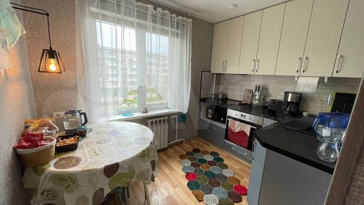 3-к. квартира, 60,9 м², 3/5 эт.