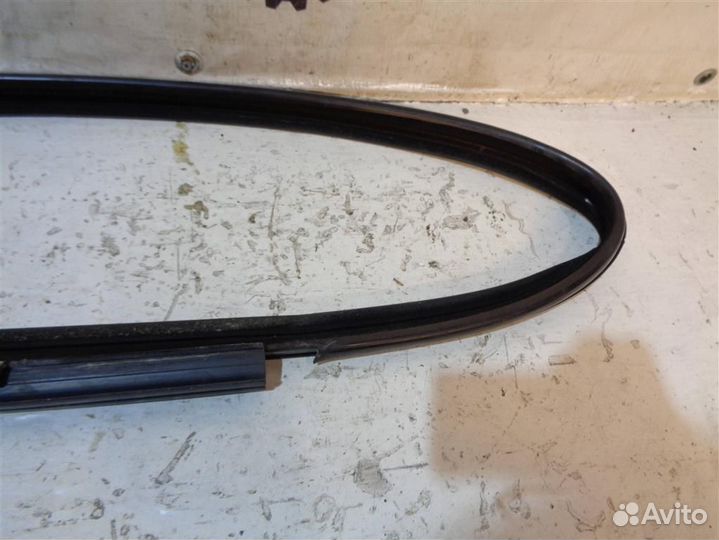 Уплотнитель стекла Opel Corsa D 2006