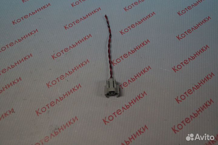 Nissan 16600-9F600 Разьем топливной форсунки