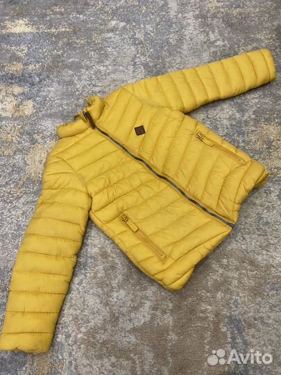 Куртка reserved