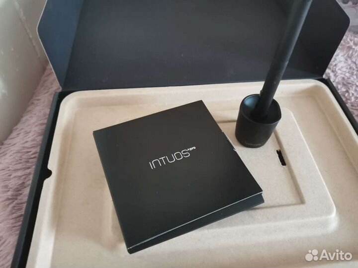 Графический планшет wacom intuos pro s