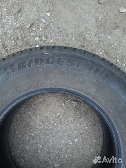 Bridgestone Dueler H/T 205/80 R16C