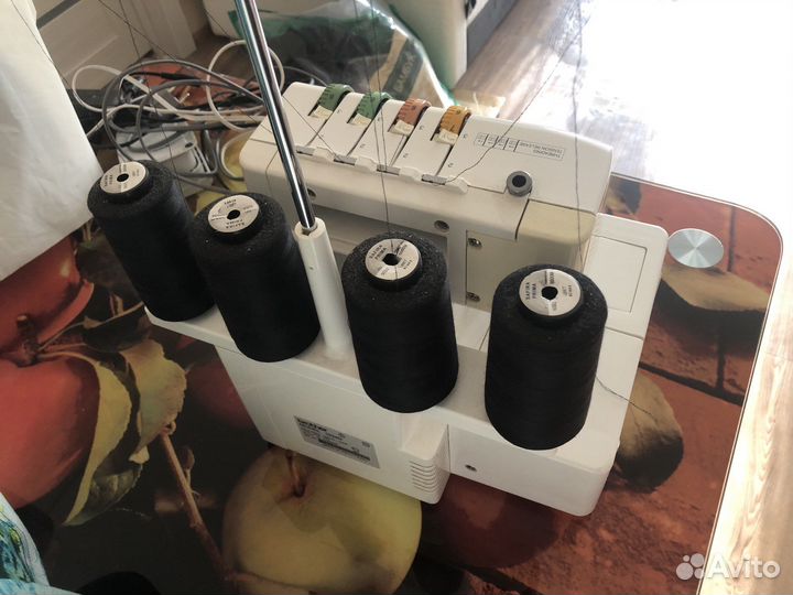 Оверлок Brother 1034