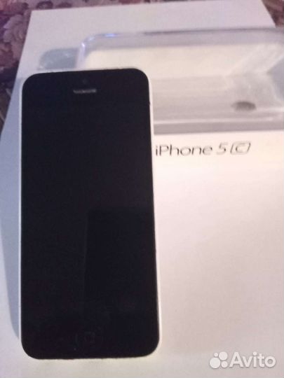 Телефон iPhone 5с 8 gb