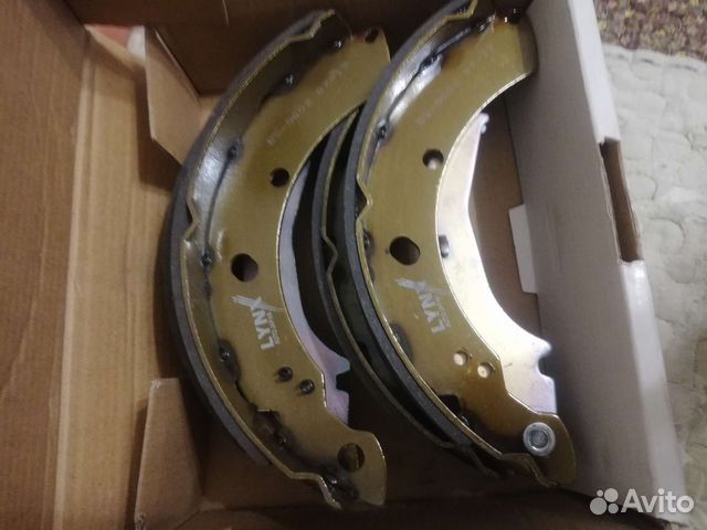 Тормозные колодки задние на nissan,Renault,ларгус