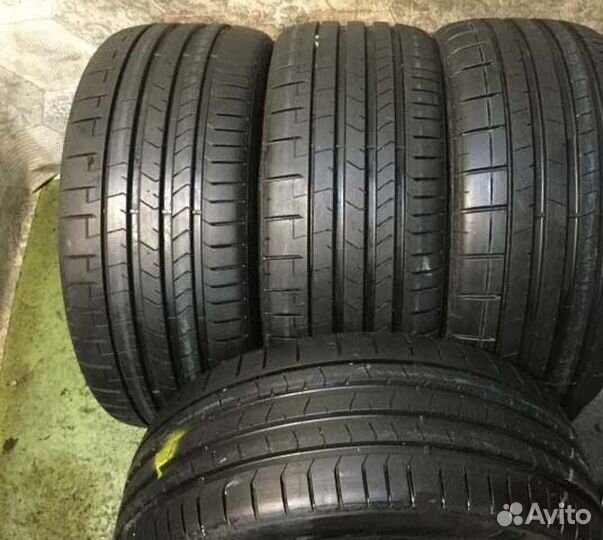 Pirelli P Zero PZ4 L.S. 275/30 R21