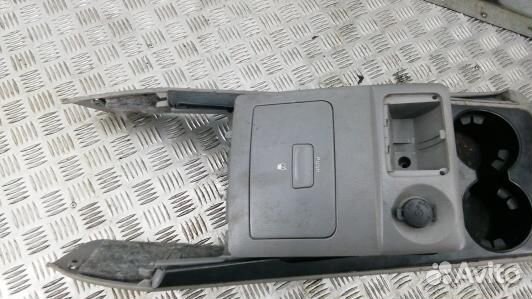 Подлокотник центральный KIA sorento 1 (LPH05IX01)