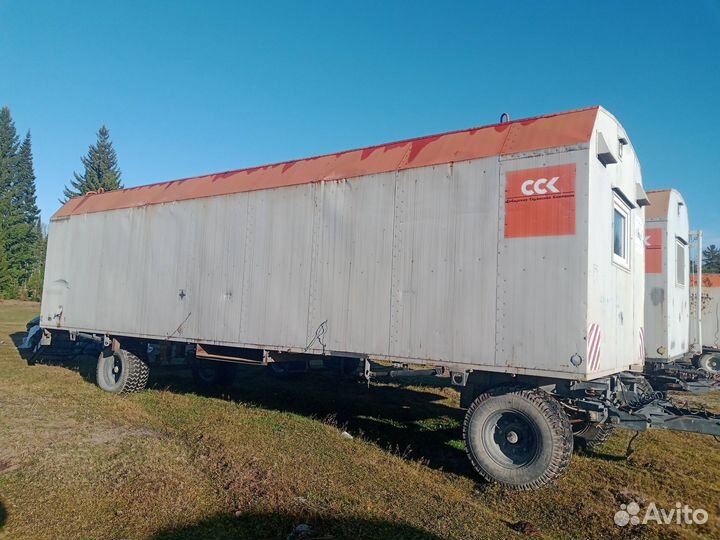 Вагон-дом на шасси