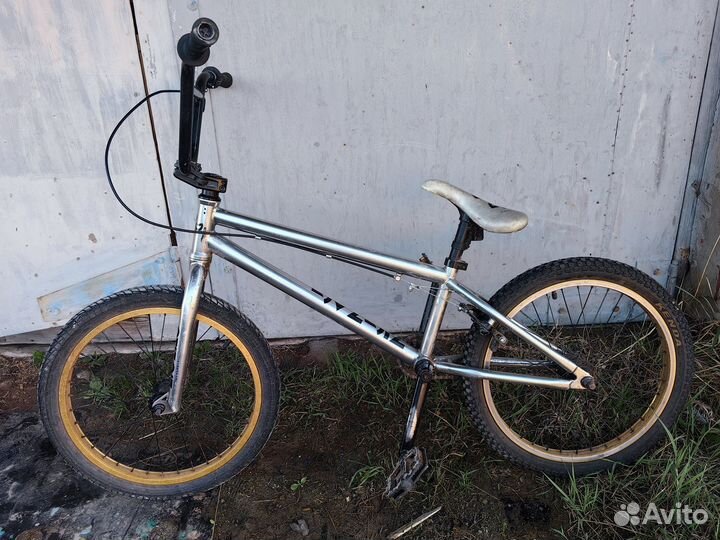 Велосипед BMX