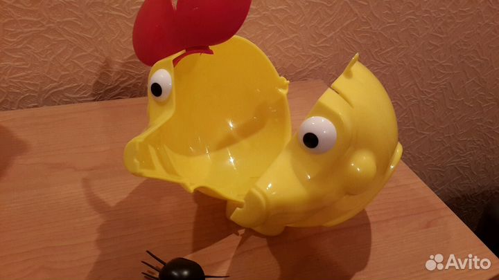 Игрушка - коробка для подарка