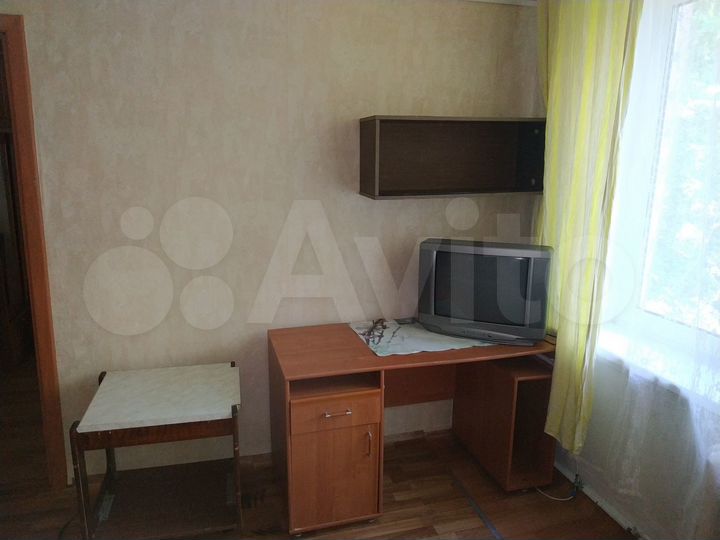 2-к. квартира, 40 м², 2/2 эт.