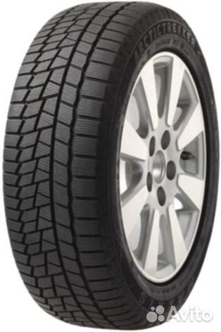 Maxxis SP02 Arctic Trekker 215/60 R16 99T