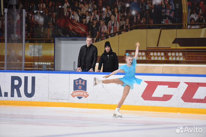 Тренер по фигурному катанию