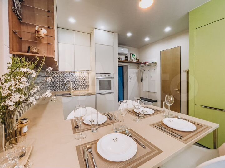 2-к. квартира, 40 м², 1/6 эт.