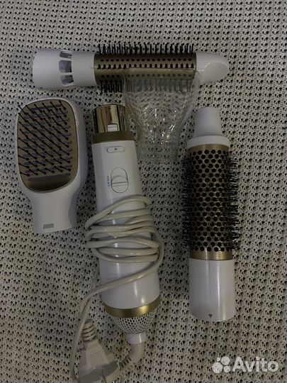 Фен щетка philips