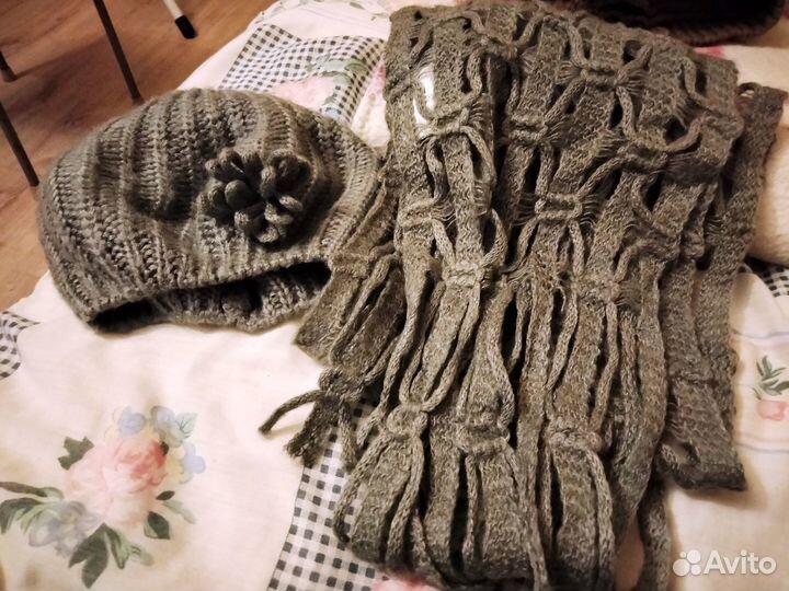 Шапка женская комплект