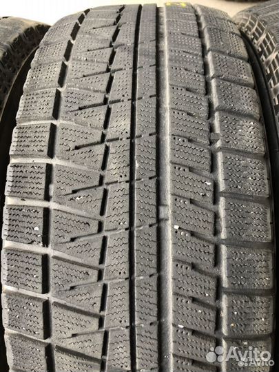 Bridgestone Blizzak Revo GZ 215/55 R17
