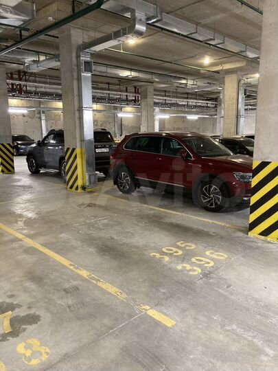 Машиноместо, 13 м²